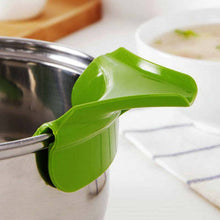 Load image into Gallery viewer, Silicone Anti-spill Drain Pans Round Rim Deflector Liquid Soup Diversion Mouth